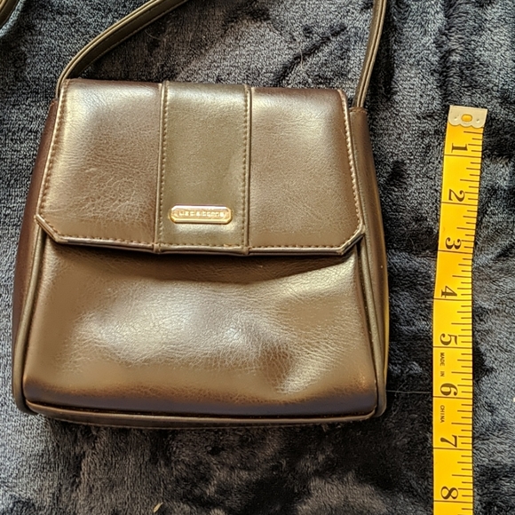 Liz Claiborne Crossbody Bag - Picture 2 of 6